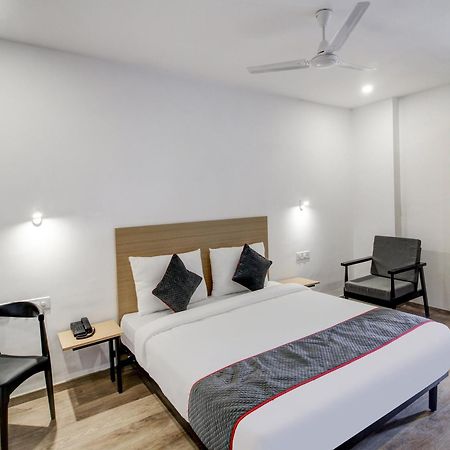 Super Townhouse Rcc Majestic 397 Lb Nagar Hotel Hyderabad Ngoại thất bức ảnh